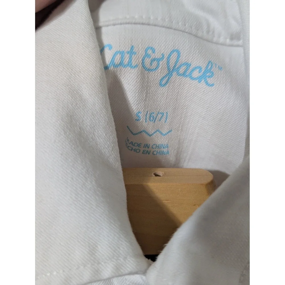 Cat & Jack Girls White Denim Jacket Size S 6/7 Button Front Trucker Coat